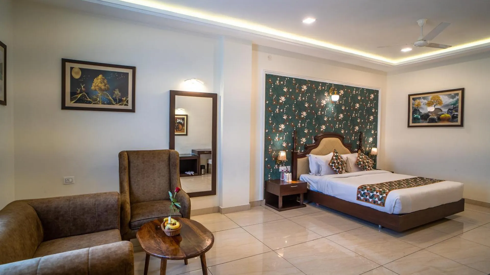 The Courtyard - Beyond Bar & Club Hotel Udaipur