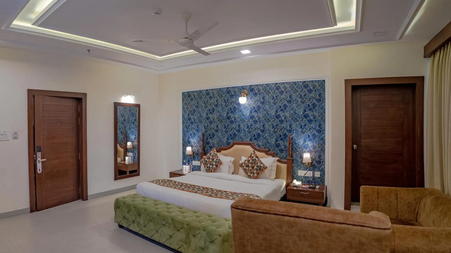 The Courtyard - Beyond Bar & Club Hotel Udaipur India